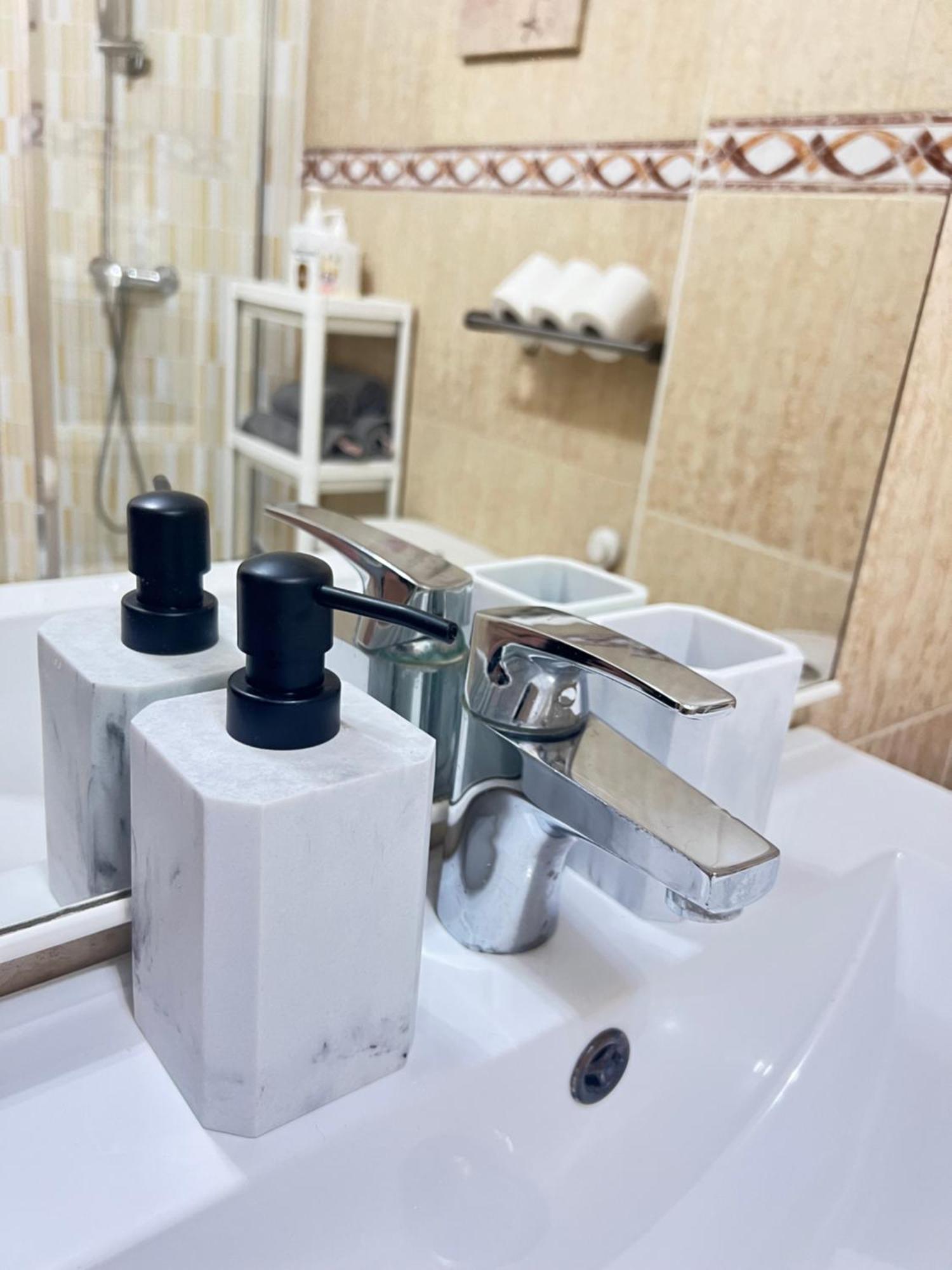 Renovated Cosy Studio 350 M Playa Del Cura, With Official Touristic License تورّيفيِخا المظهر الخارجي الصورة